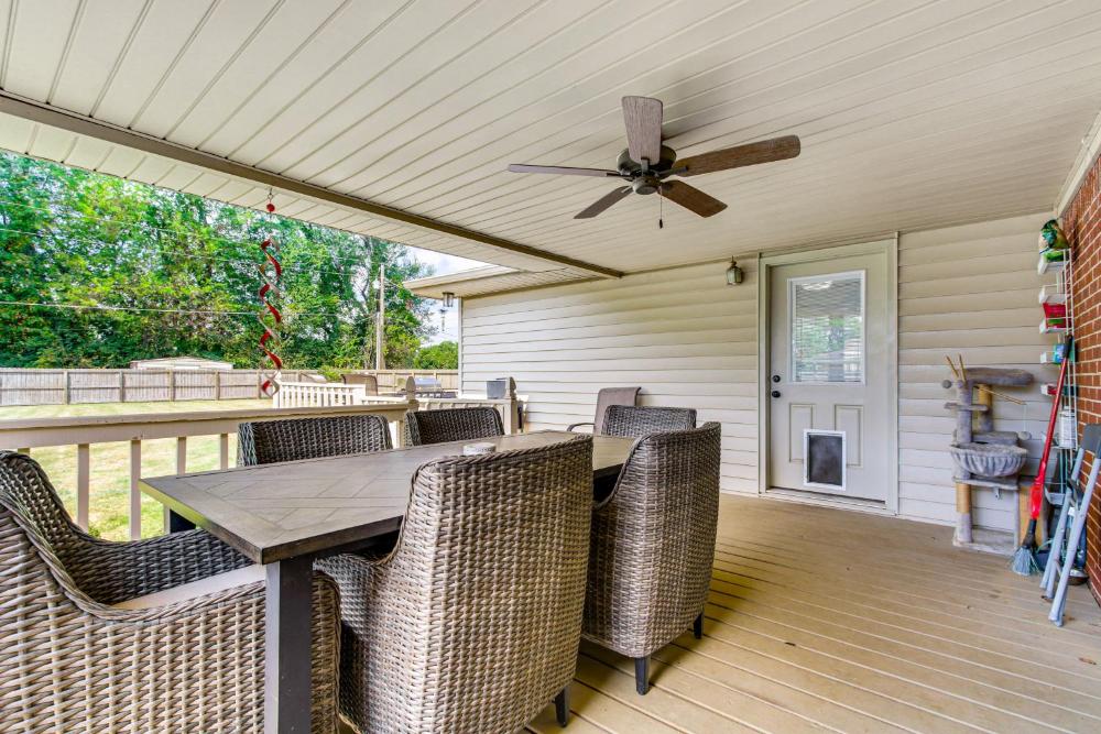 Florence Family Home with Dog-Friendly Yard